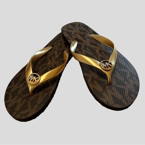 New Michael Kors Jet Set Brown Gold Flip Flop Slides Sandals size 10